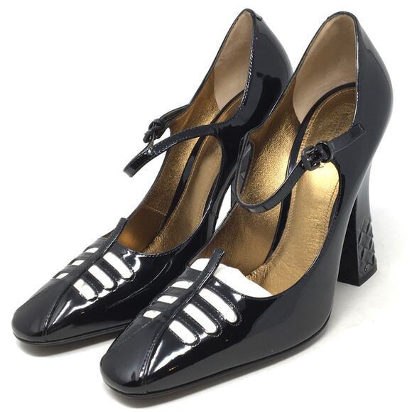 Bottega Veneta Women's Sz 39.5/9. 5 Black Patent Leather Cut Out Mary Jane Heels - Picture 3 of 8